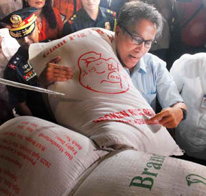 mar roxas rice raid manila standard
