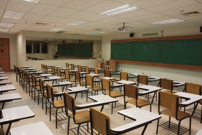 Andrew_Classroom_De_La_Salle_University wikimedia commons