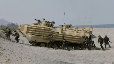 Joint US-Philippine beach landing at San Antonio VOA News